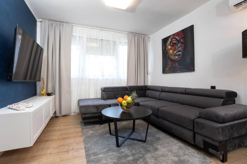 Apartment Glow Split Dış mekan fotoğraf