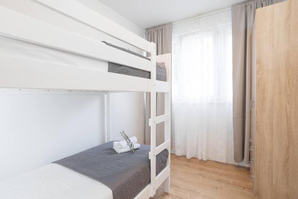 Apartment Glow Split Dış mekan fotoğraf