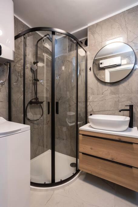 Apartment Glow Split Dış mekan fotoğraf